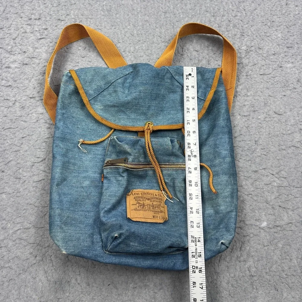 Levis Strauss good used